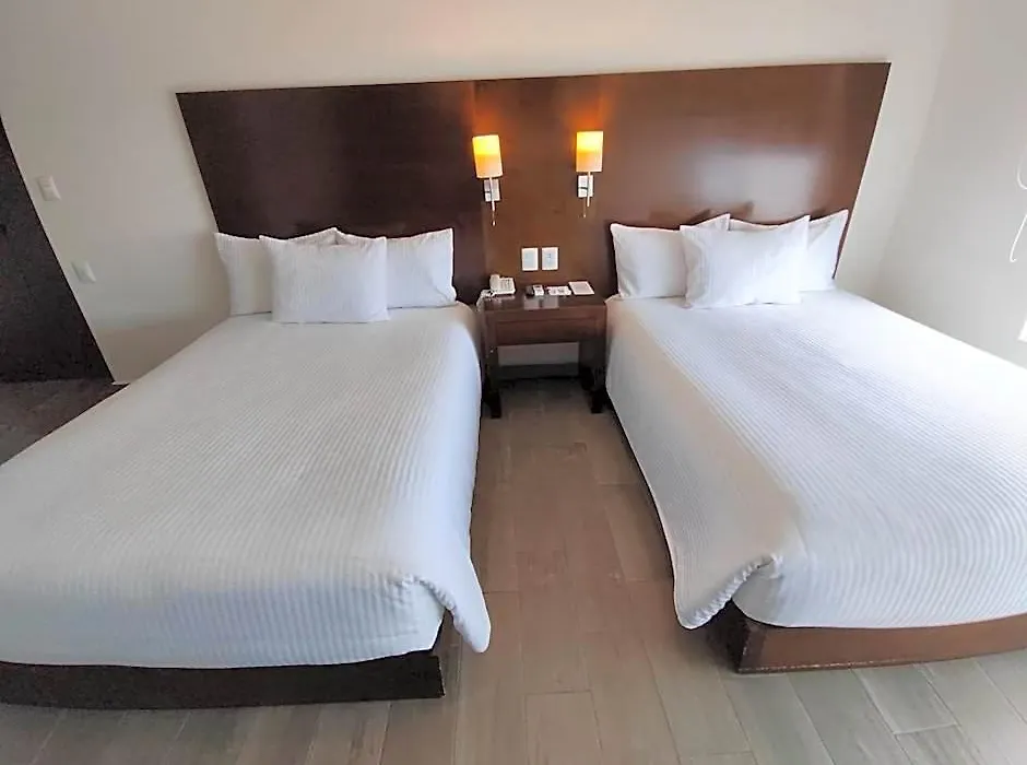Ramada By Wyndham Tampico Centro-1