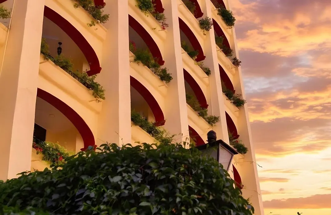 Lindo Mar Resort-1