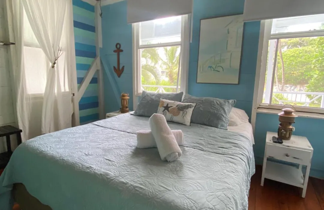 Islander House On Rocky Cay Beach-1
