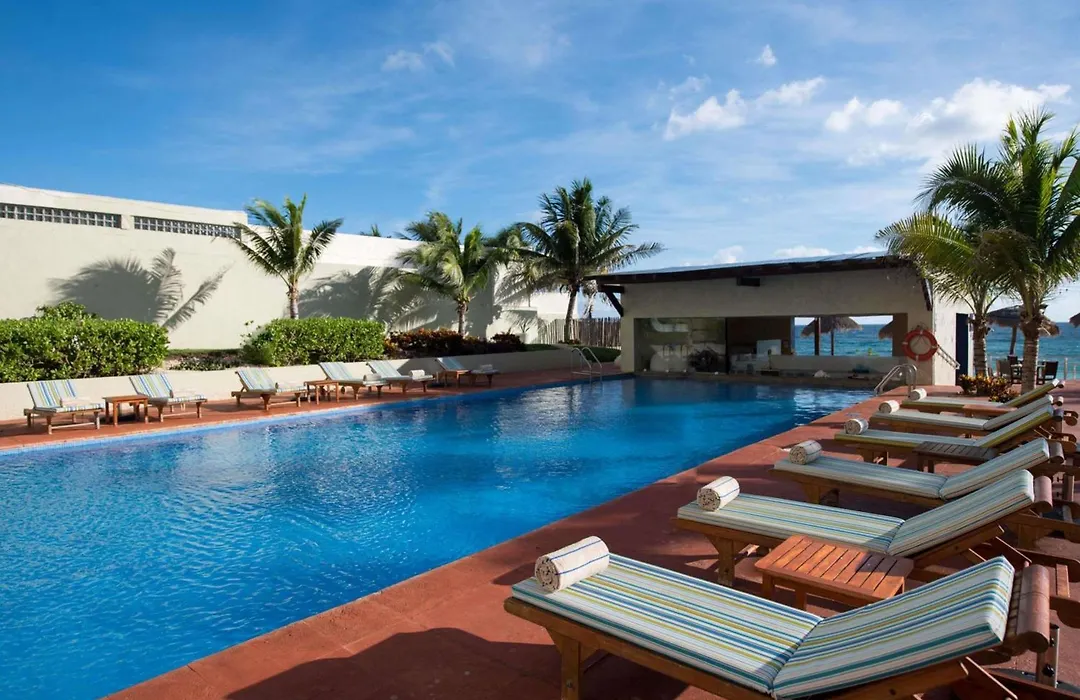 Club Regina Cancun-1