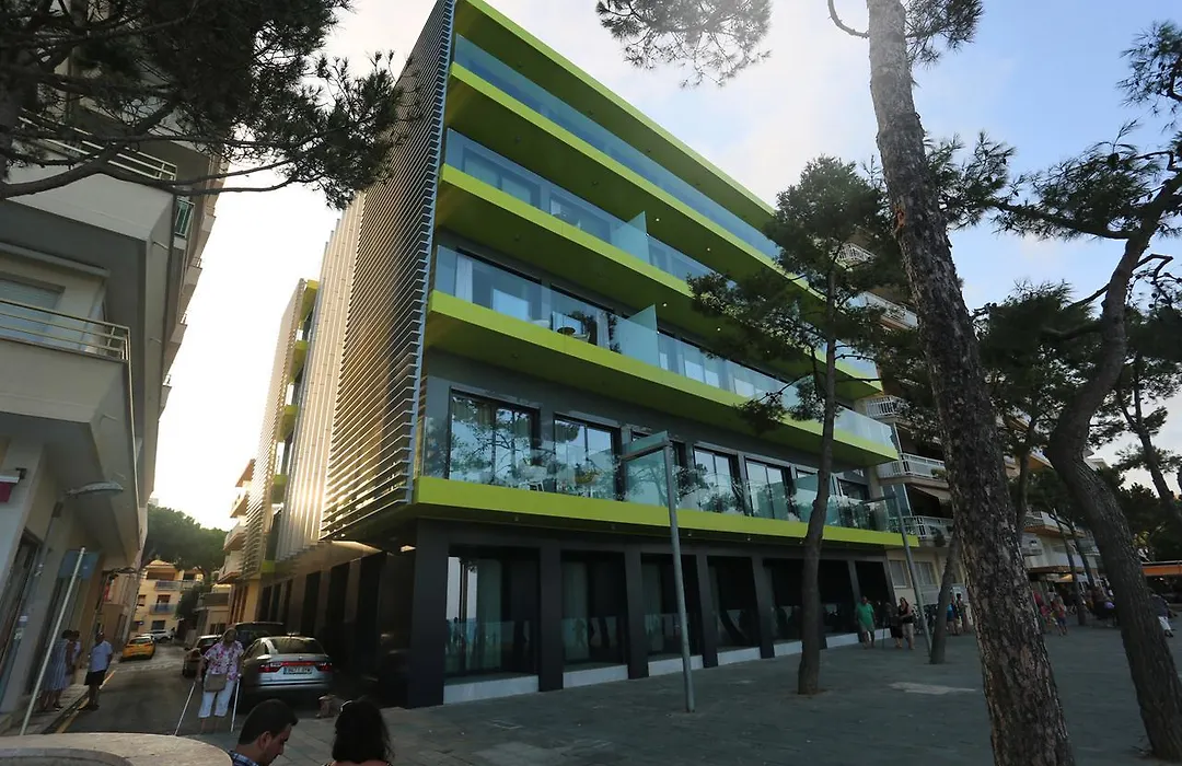 Cosmo Apartments Platja D'Aro-1