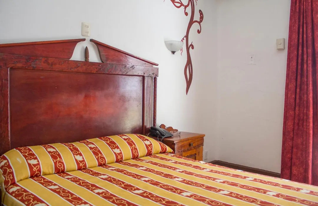 Hotel Colonial-1