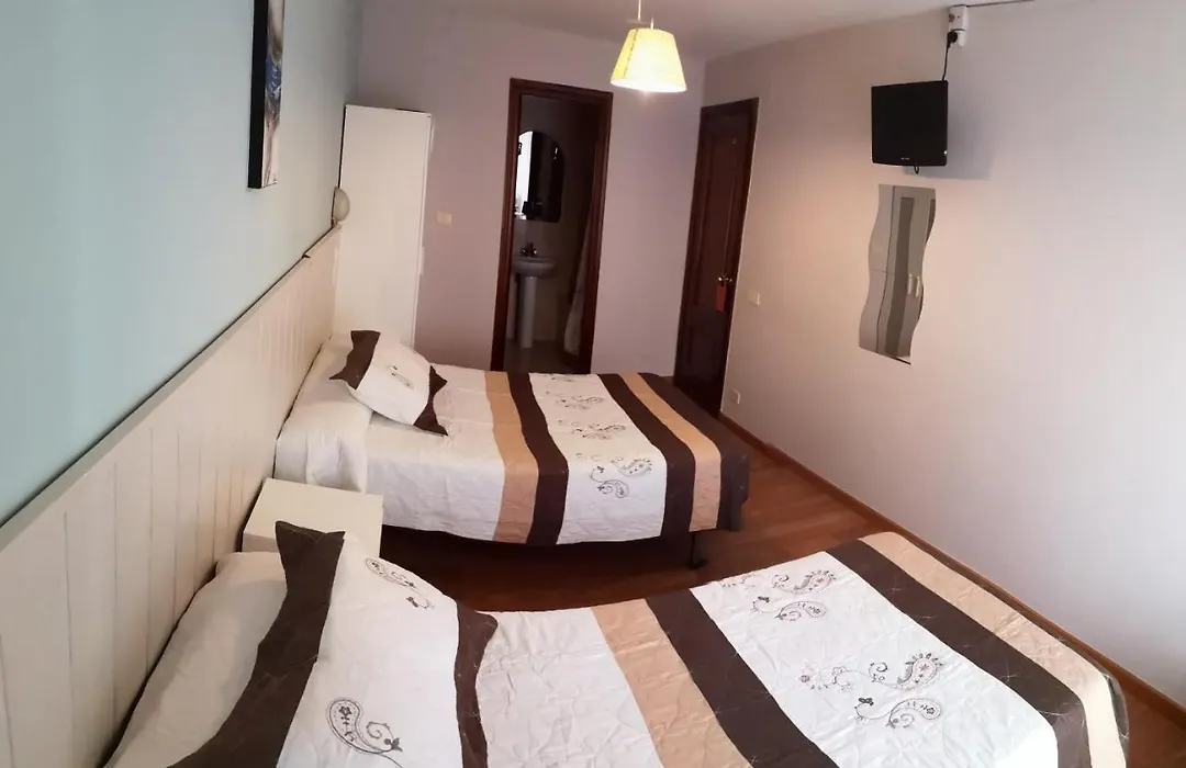 Hostal Campoamor-1