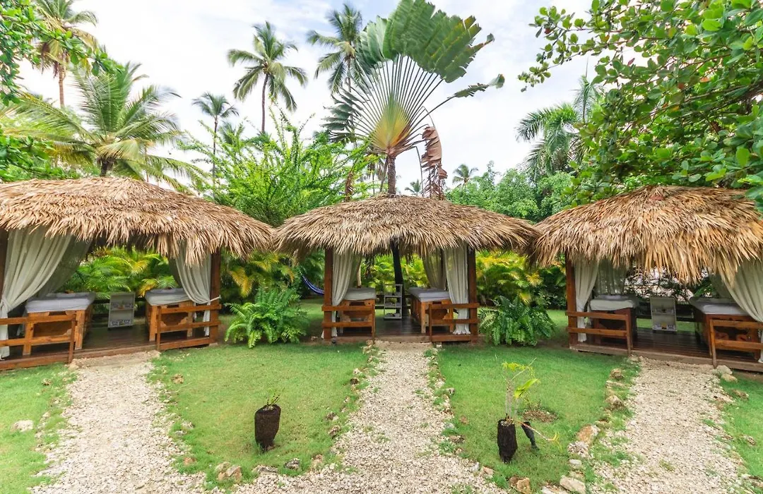 Los Corales Beach Village-1