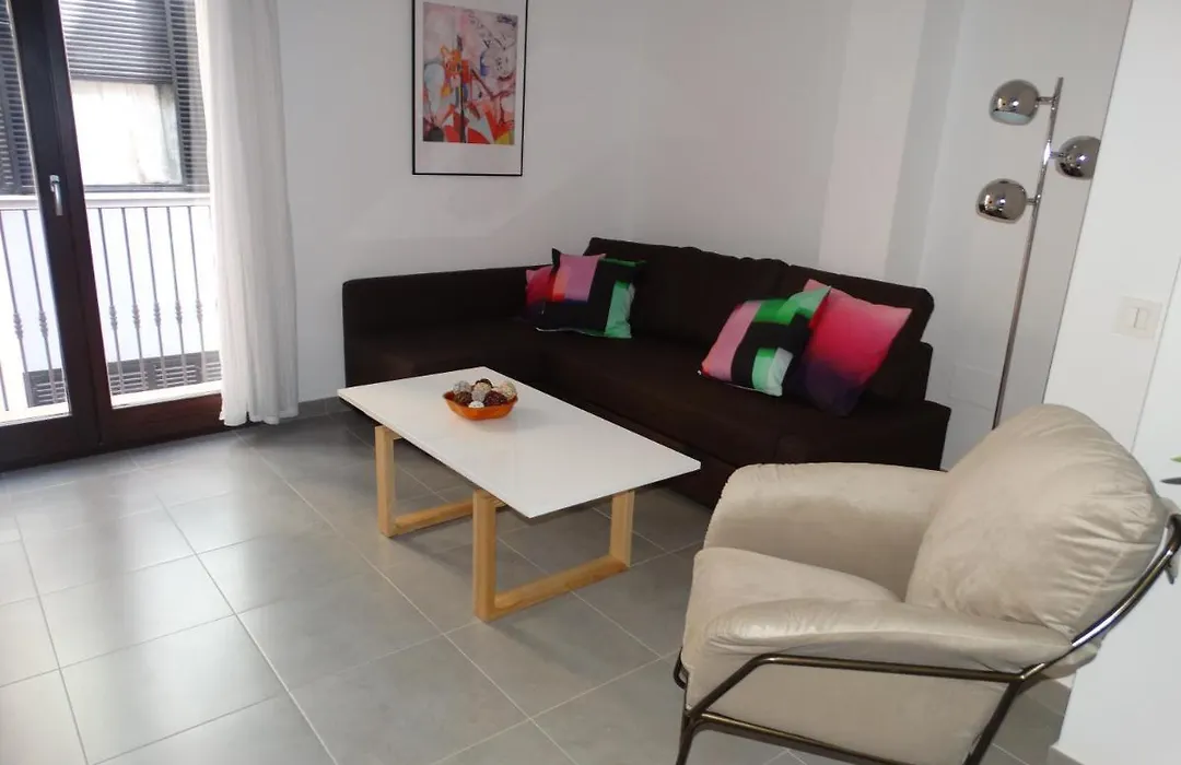 Málaga Apartamentos - Jinetes, 23-1