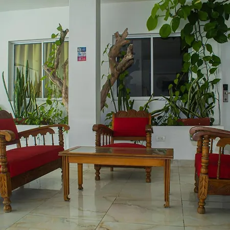 Hotel Isla Capri-3