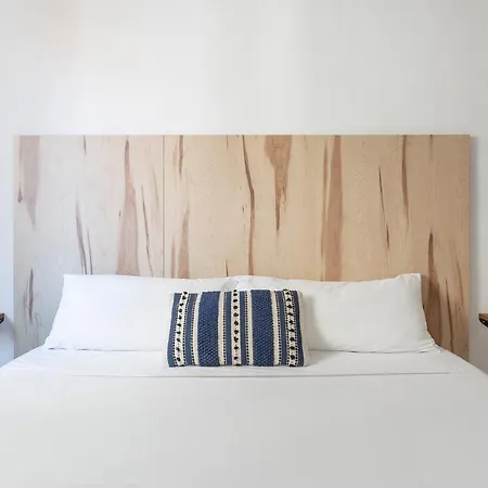HB ROOMS - Casa M&J Guest House-3