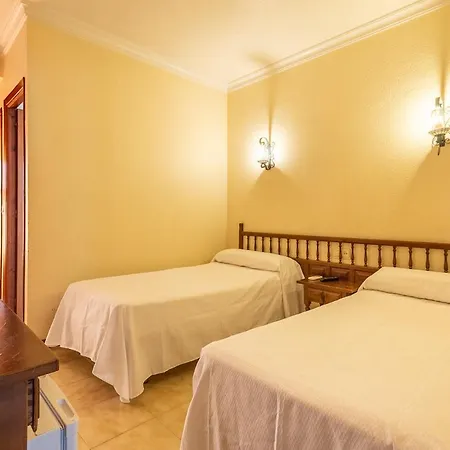 Hostal Hilaria-2
