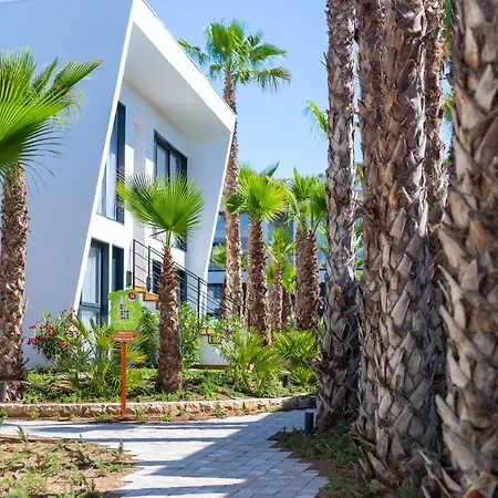 Alannia Salou-3