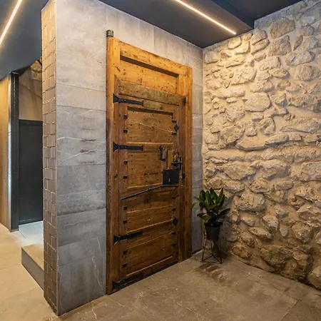 Apartaestudios Evolution Luxury-3