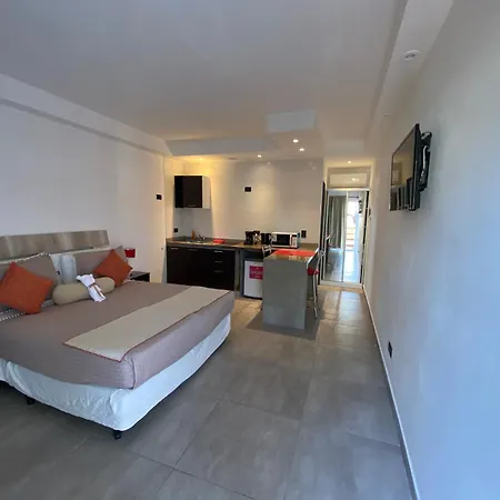 Ayres Village Apart-2