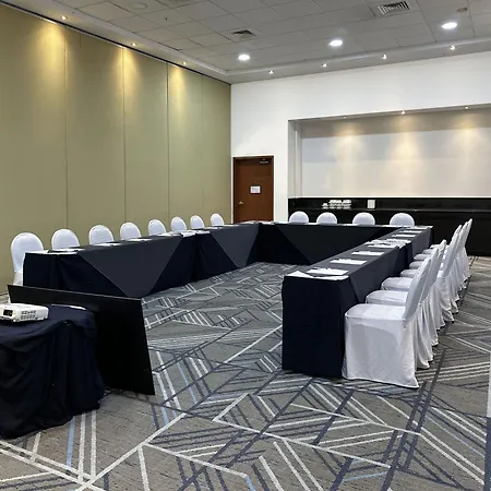 Holiday Inn Express Mérida, an IHG Hotel-2