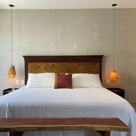 *Casa Aluxes- Guesthouse*-2