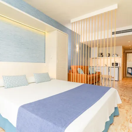 Hovima La Pinta Beachfront Family Hotel-3