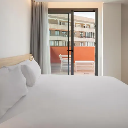 B&B HOTEL Alicante Centro-3