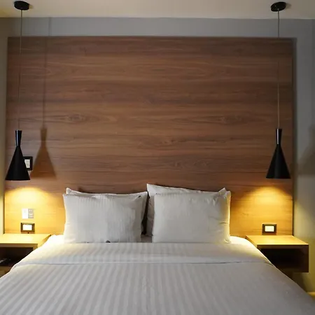 The Blue Hotel-3