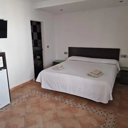 Habitaciones Miramar-3
