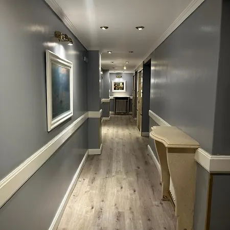 Prince Hotel-3