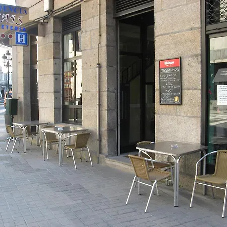 Hostal Casais-3