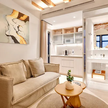 Coeo Santa Maria Cathedral Signature Apartments-2