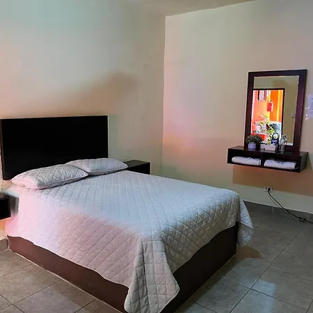 Hotel Posada Del Cortez-2