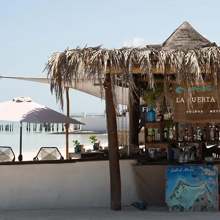 Hotel Boutique La Puerta Azul Beachfront - Adults Only-3