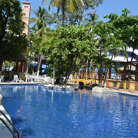 Hotel Club del Sol Acapulco by NG Hoteles-3