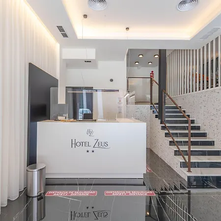 Hotel Zeus-2