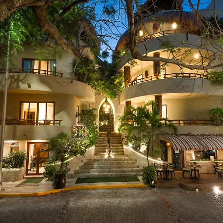 Maya Villa Condo Hotel&Beachclub-3