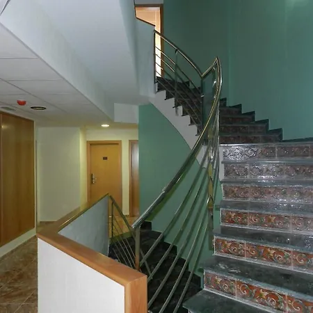 Hotel La Familia-3