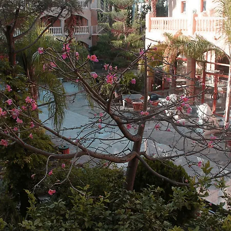 Hotel Plaza Del Castillo-2