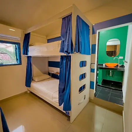 Casa del Puerto Hostel&Suites-2