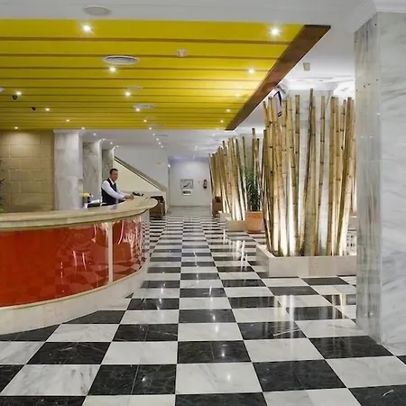 Las Piramides Resort-3