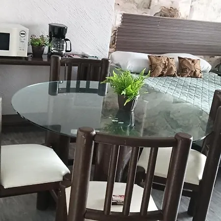 SUITE EN TORRES GEMELAS a pie de playa 611-2