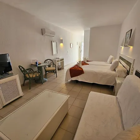 Hotel Puntazo II (Adults Only)-2