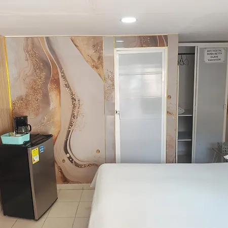 Hostal Doña Betty 2-3