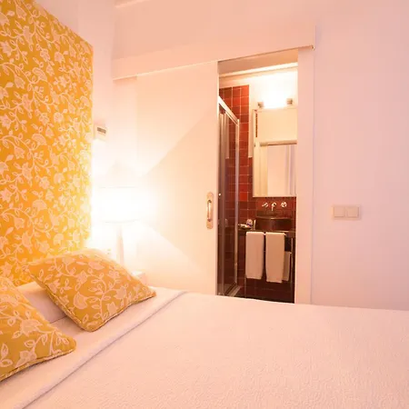 Hostal Casa Alborada-3