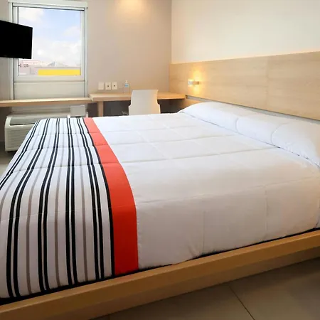 City Express Junior By Marriott Cancun-3