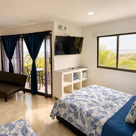 Avadia del Mar-2