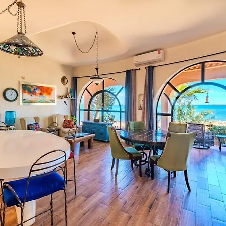 Casa Kootenay Waterfront Bnb-3
