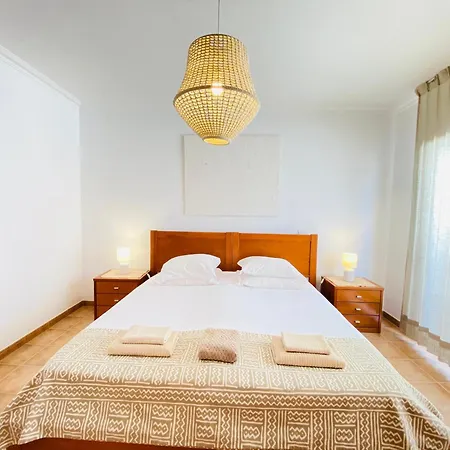 Aloha Burgau Guesthouse-2