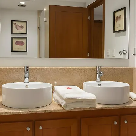 Grand Venetian Comfort-3