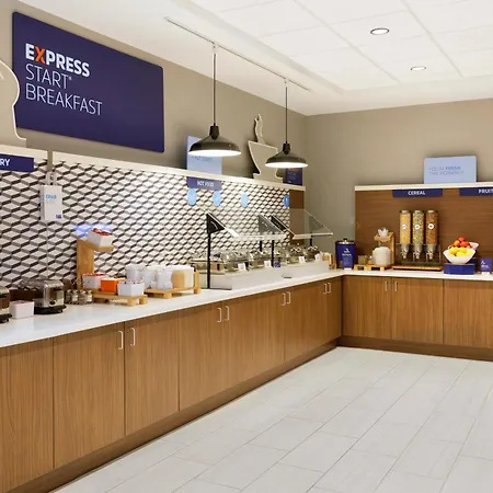 Holiday Inn Express & Suites Mazatlan By Ihg-2