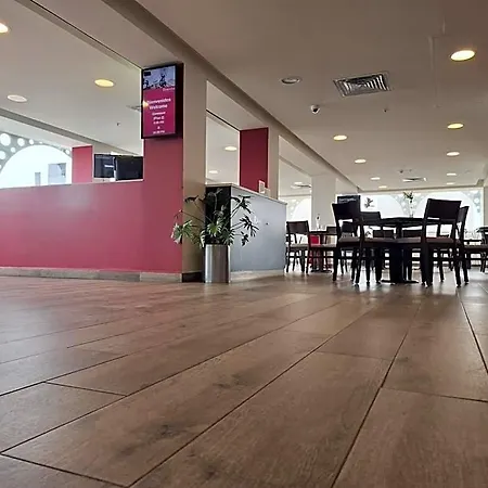 Ramada By Wyndham Tampico Centro-3
