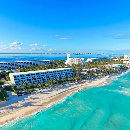 The Pyramid Cancun By Oasis-2