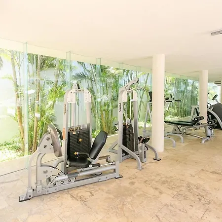 Magia Beach Side Condos-3