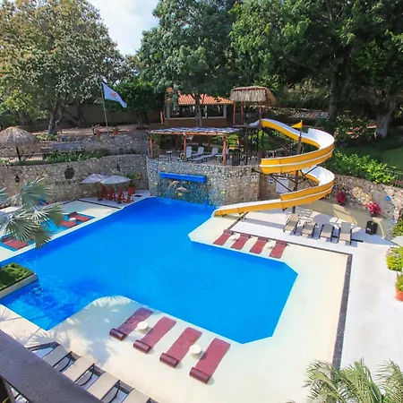 Binniguenda Huatulco&Beach Club-2
