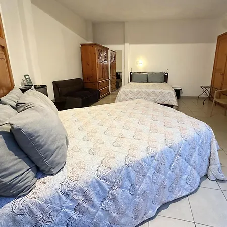 Hotel Allende-2