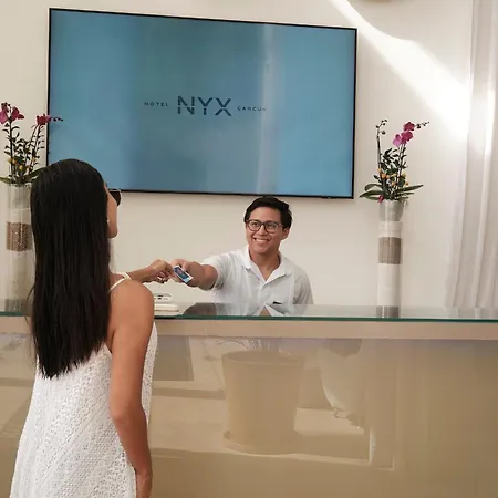 Hotel NYX Cancun-2