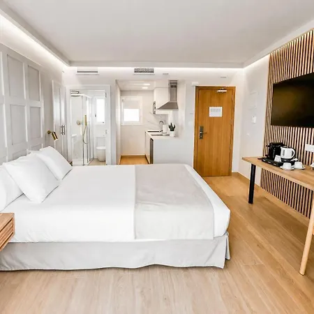 Aparthotel Solifemar-3